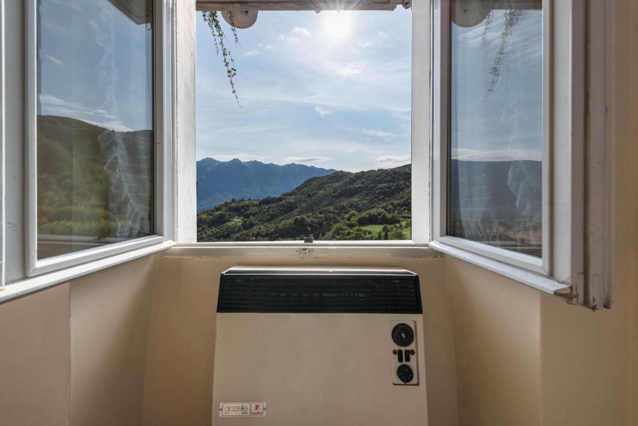 Casa Vacanze Voiandes Tremosine Buitenkant foto