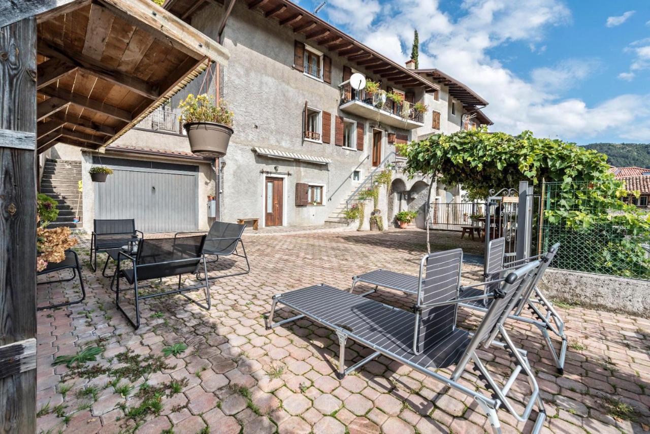 Casa Vacanze Voiandes Tremosine Buitenkant foto
