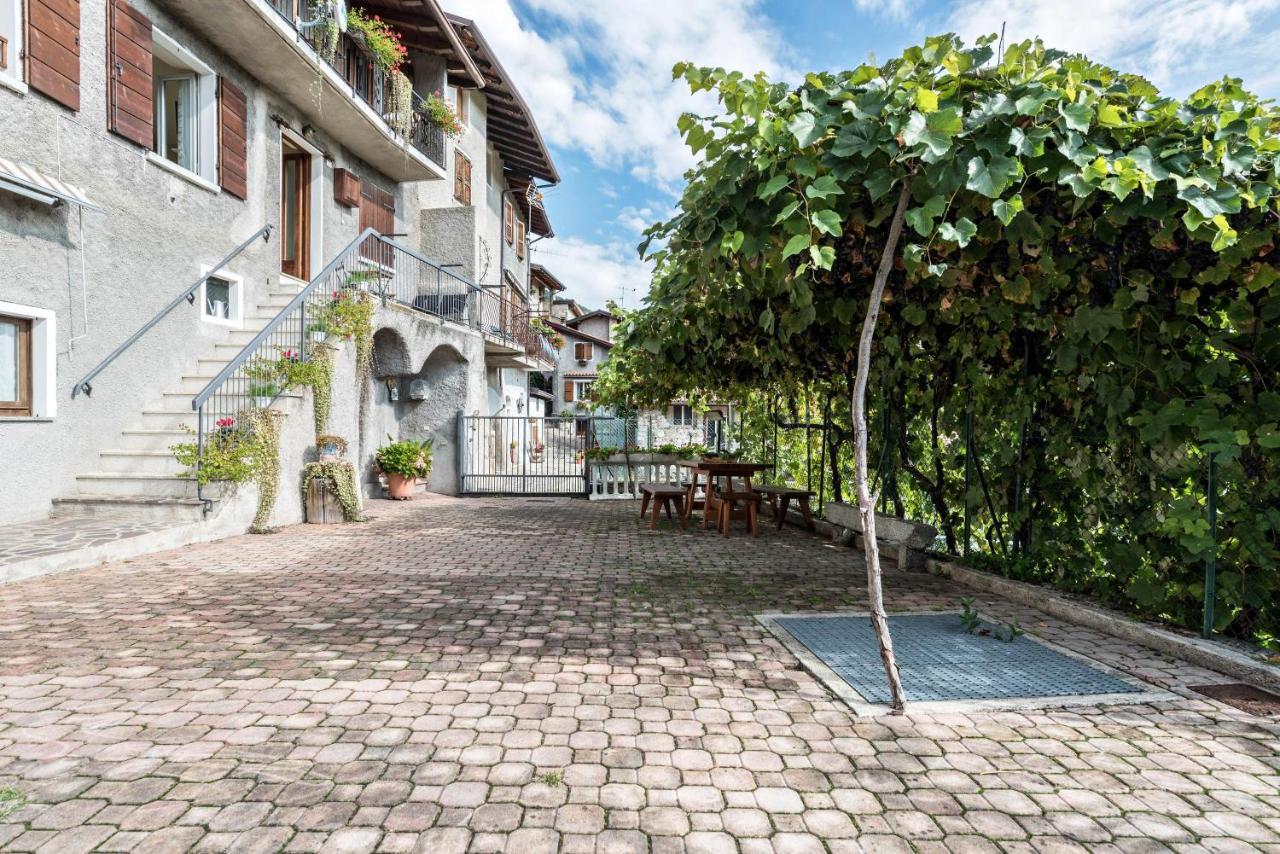 Casa Vacanze Voiandes Tremosine Buitenkant foto